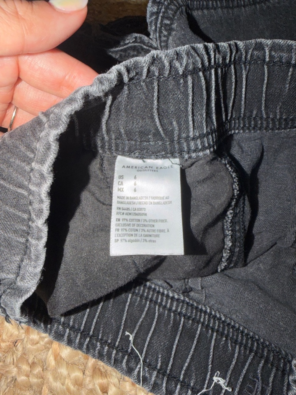 American Eagle Outfitters Black High-Waist Denim Shorts - Picture 3 of 3